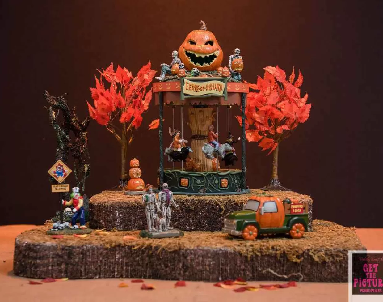 Spooky Town Table Pieces-Lemax 84331 Eerie-Go-Round